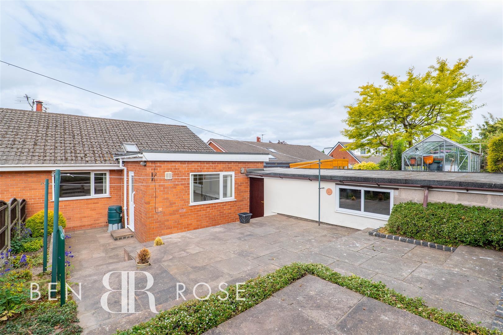 3 bed property in Hurn Grove, Chorley